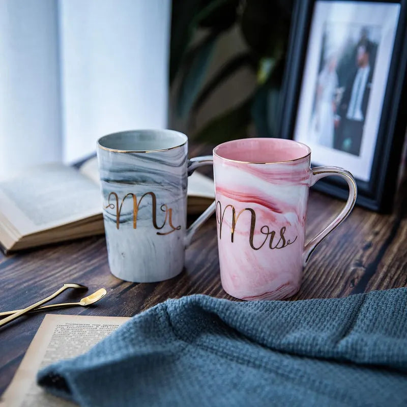Ceramic Marble Finish Coffee Mug With Lid & Spoon